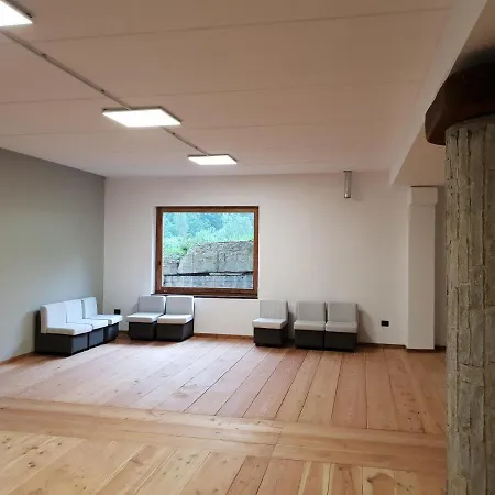 Chalet Villaggio Borgo Maira *