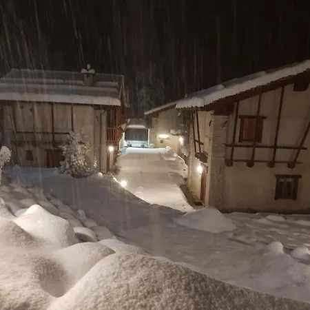 Chalet Villaggio Borgo Maira