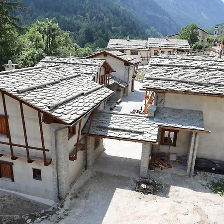 Villaggio Borgo Maira Chalet *